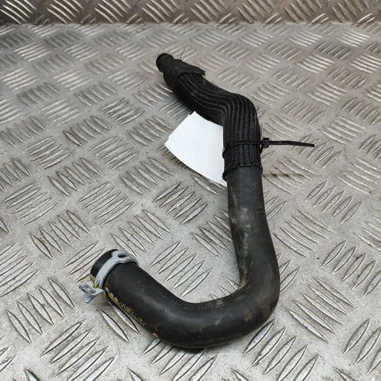 Motora dzesēšanas caurule (-es)/šļūtene (-es) LJ938D036BD