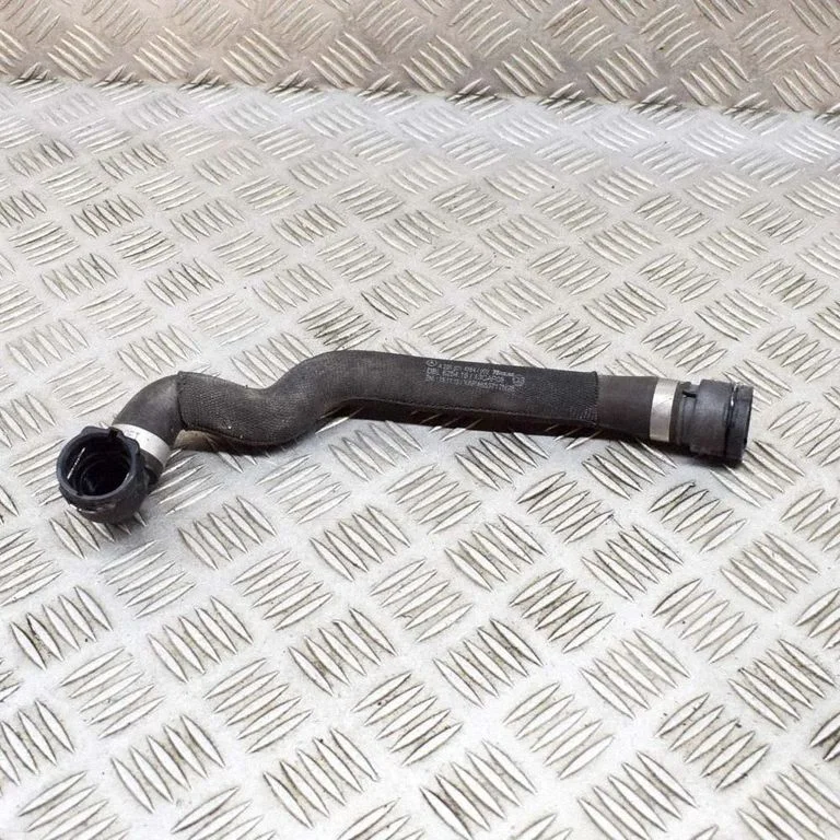 Engine coolant pipe/hose – Mercedes-Benz C-Class W205 (2014-2021)