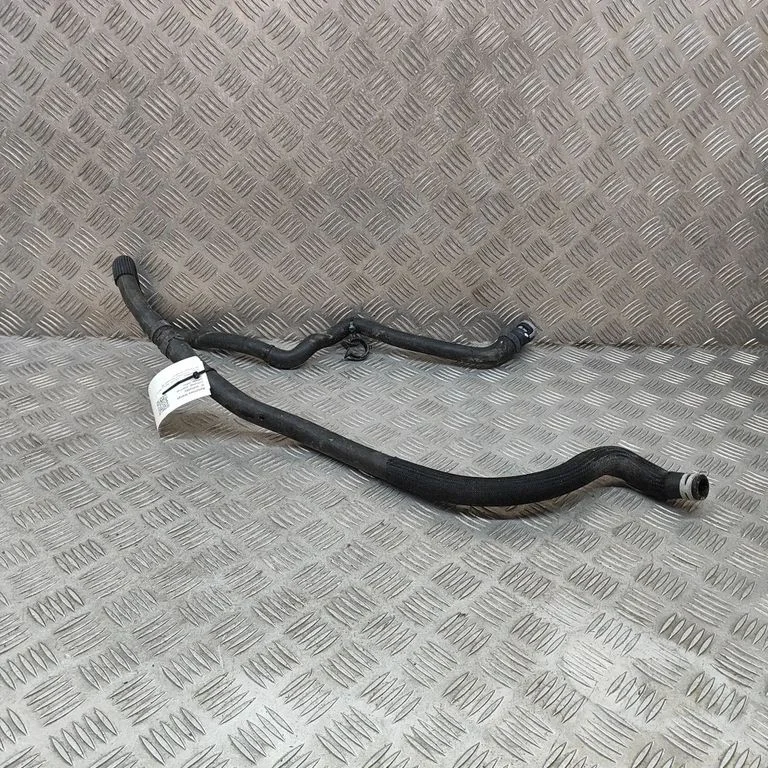 Motora dzesēšanas caurule (-es)/šļūtene (-es) LJ938D059CB