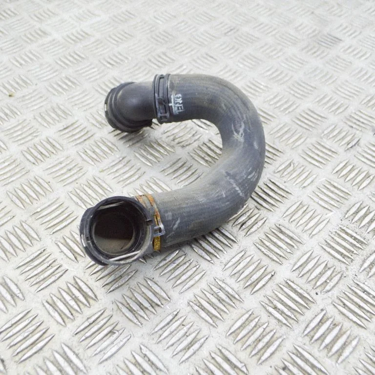 Motora dzesēšanas caurule (-es)/šļūtene (-es) 95493513