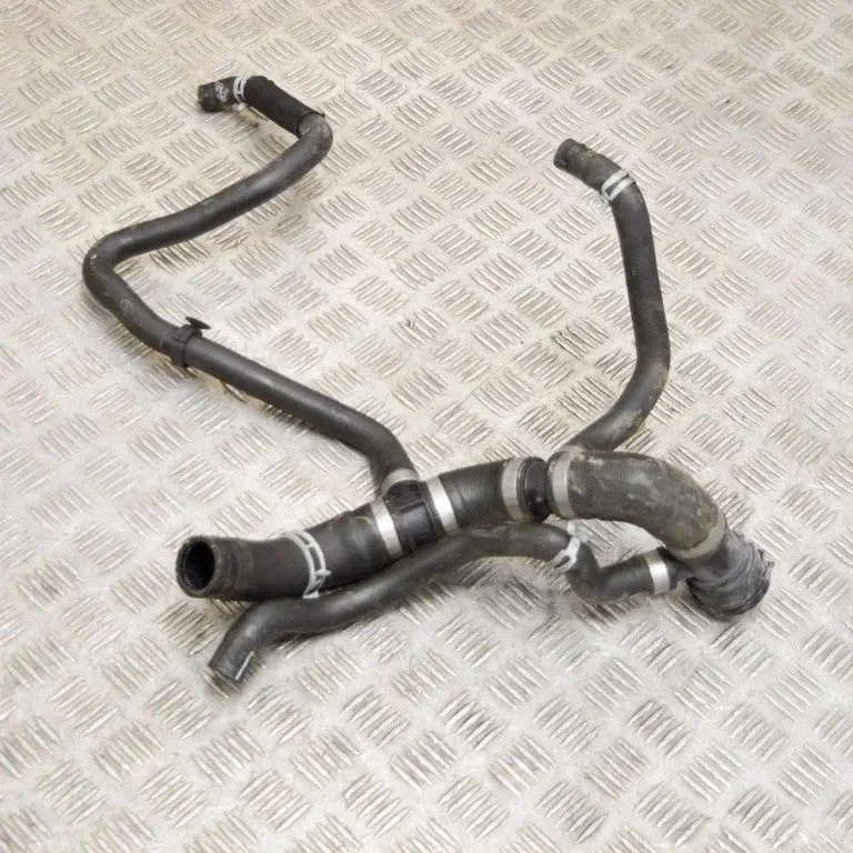 Engine coolant pipe/hose 31686003