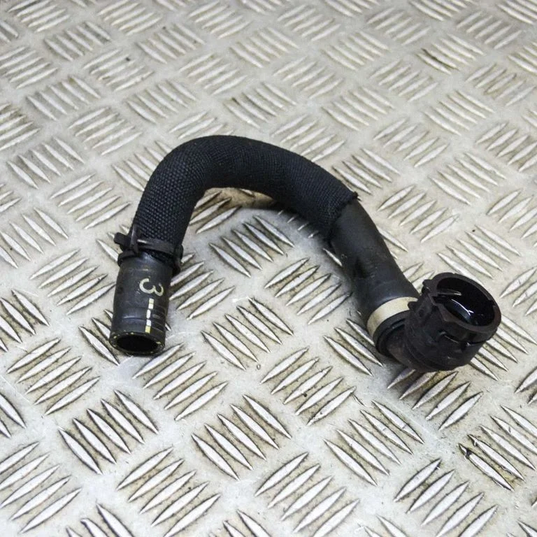 Motora dzesēšanas caurule (-es)/šļūtene (-es) 9329652