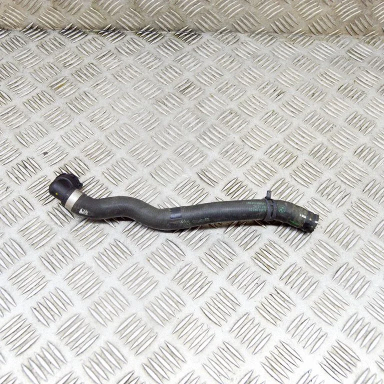 Motora dzesēšanas caurule (-es)/šļūtene (-es) – BMW Series 4 M4 F82 F83 (2014-2020)