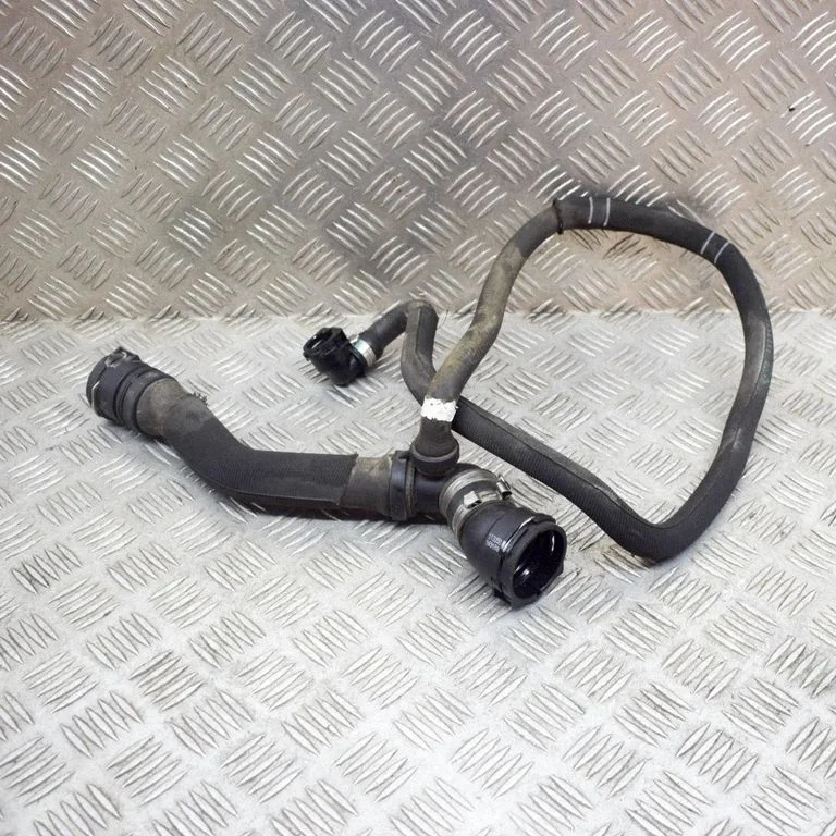 Engine coolant pipe/hose 7623673 – BMW i3 (2013-)