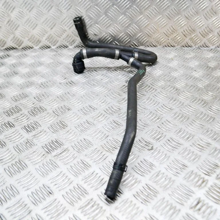 Motora dzesēšanas caurule (-es)/šļūtene (-es) 8627309