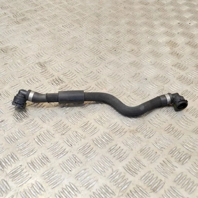Engine coolant pipe/hose – BMW 5 Series G30 G31 G38 (2016-)