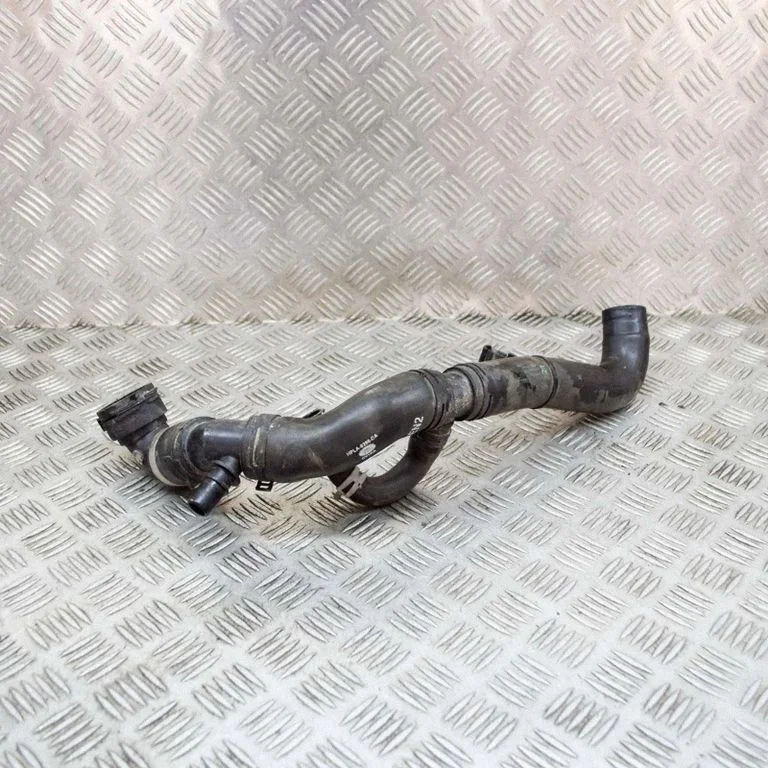 Motora dzesēšanas caurule (-es)/šļūtene (-es) – Land Rover Range Rover L405 (2013-2021)