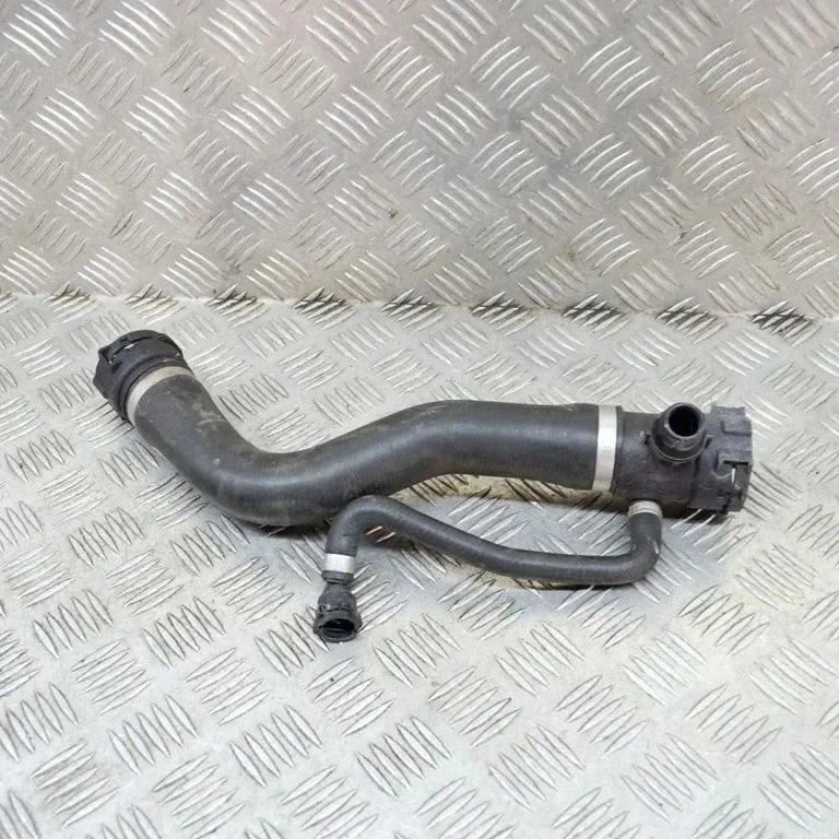 Motora dzesēšanas caurule (-es)/šļūtene (-es) – BMW 3. sērija F30 F35 F31 (2012-2018)