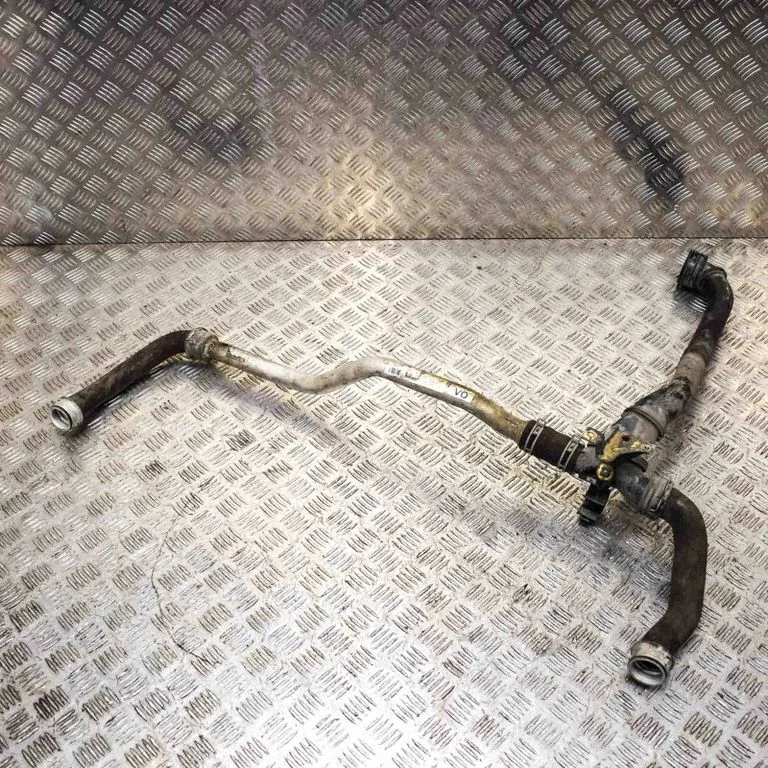 Mootori jahutusvedeliku toru / voolik 99710671102 – Porsche 997 (2004-2012)