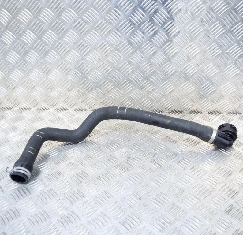 Engine coolant pipe/hose – Ford Kuga II (2013-2019)