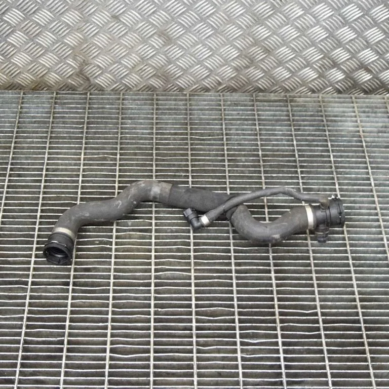 Engine coolant pipe/hose – BMW 3 Series F30 F35 F31 (2012-2018)