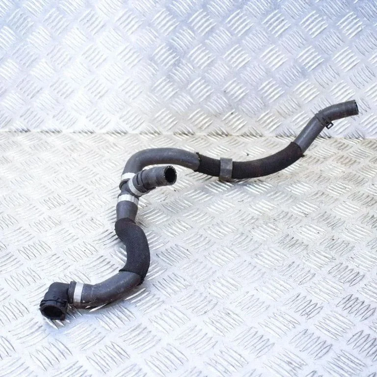 Motora dzesēšanas caurule (-es)/šļūtene (-es) A2048308496