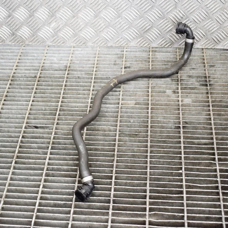 Przewody układu chłodzenia silnika – BMW Seria 3 F30 F35 F31 (2012-2018)