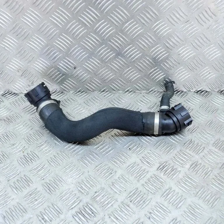 Przewody układu chłodzenia silnika – BMW Seria 5 F10 F11 (2009-2016)