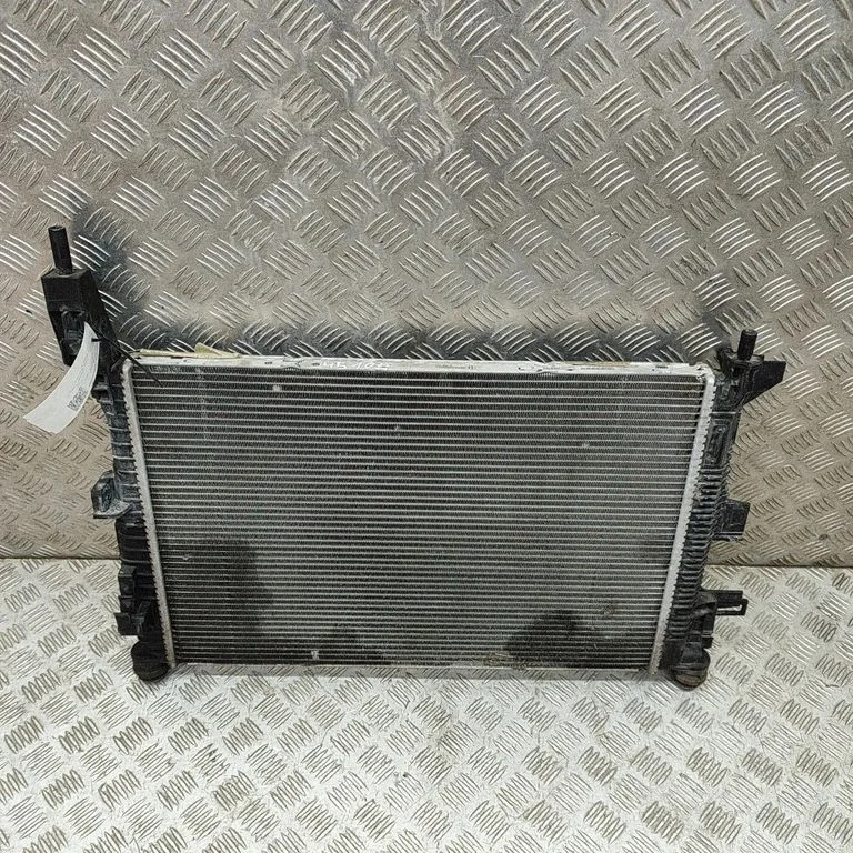 Dzesēšanas šķidruma radiators DV618C342WE