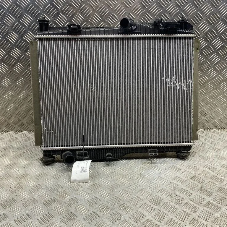Dzesēšanas šķidruma radiators H1BG8005DA