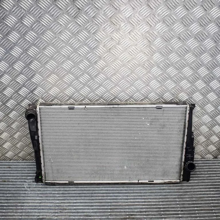 Coolant radiator 7558480 – BMW Z4 E89 (2009-2017)