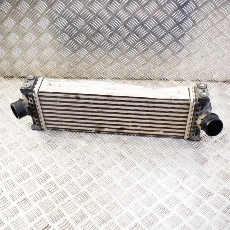 Starpdzesētāja (interkūlera) radiators – Ford Transit Custom (2013-2023)