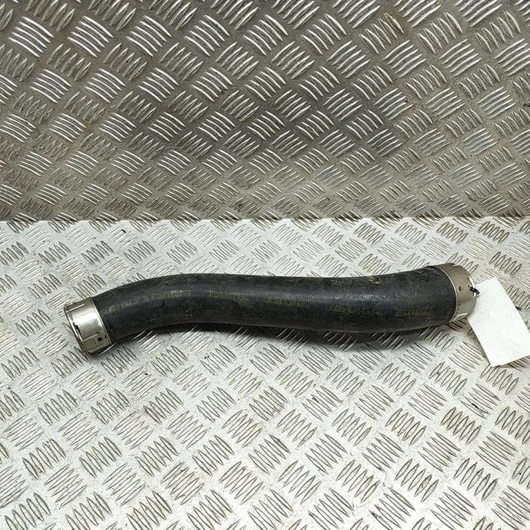 Intercooler hose/pipe – BMW 5 Series G30 G31 G38 (2016-)