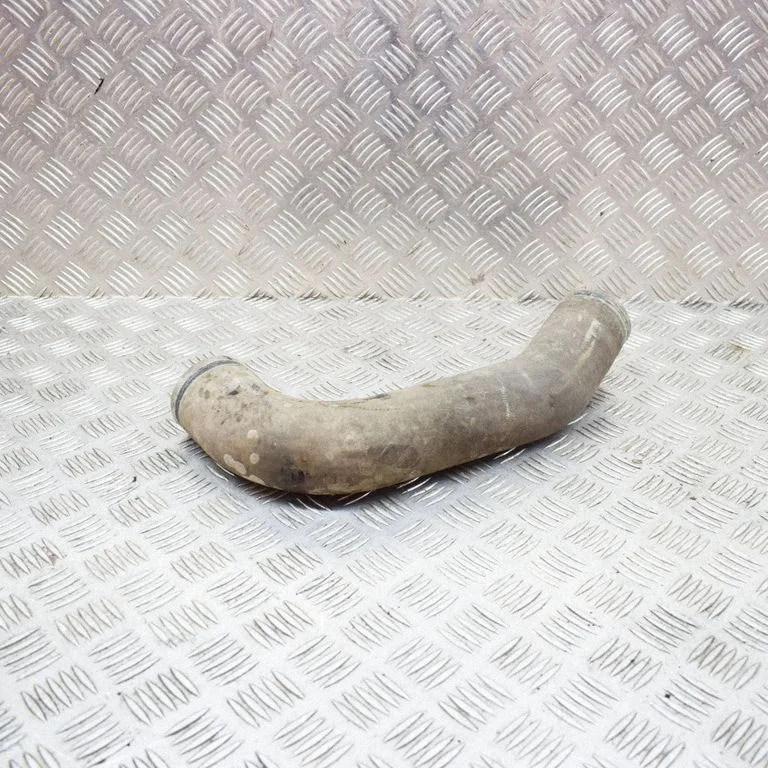 Intercooler hose/pipe