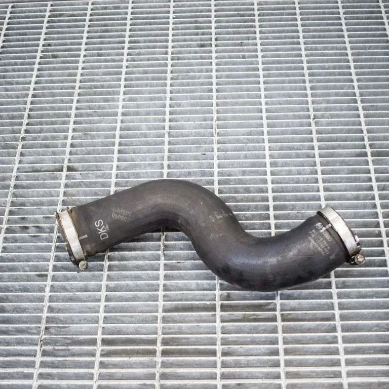 Vahejahuti voolik (-ud)/ toru (-d) – Audi A4 Allroad B8 (2008-2016)