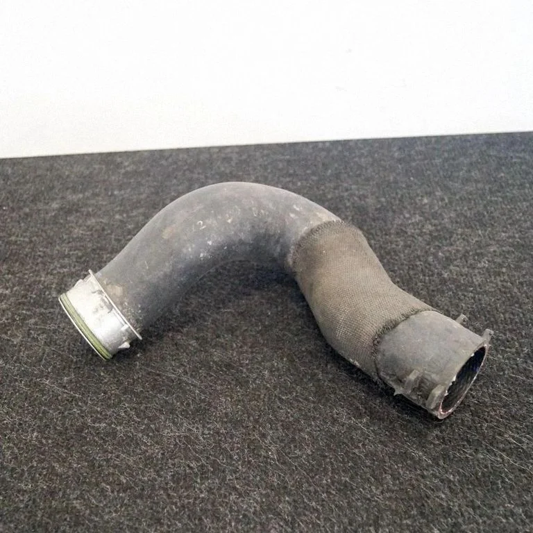 Intercooler hose/pipe – Audi Q7 4L (2005-2015)