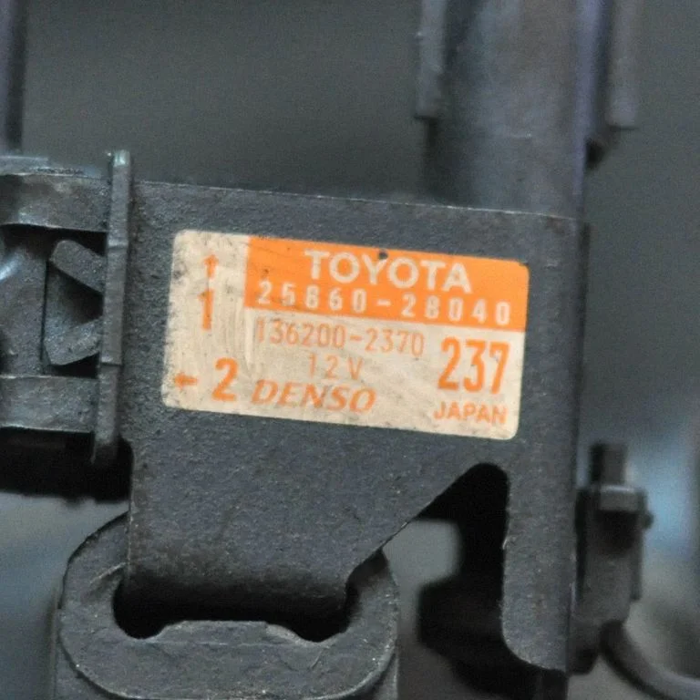Starpdzesētāja šļūtene (-es)/ caurule (-es) – Toyota RAV 4 (XA20) (2000-2005)