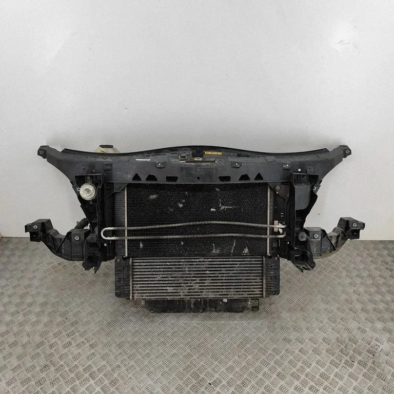 Radiatoru panelis A9065001502 – Mercedes-Benz Sprinter W906 (2006-2018)