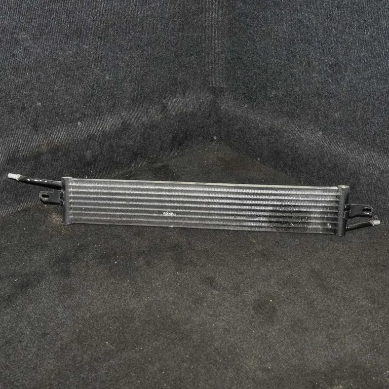 Transmisijos tepalo aušintuvas