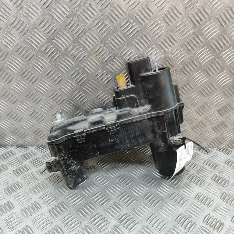 Air conditioning (A/C) air dryer – Peugeot 2008 II (2019-)