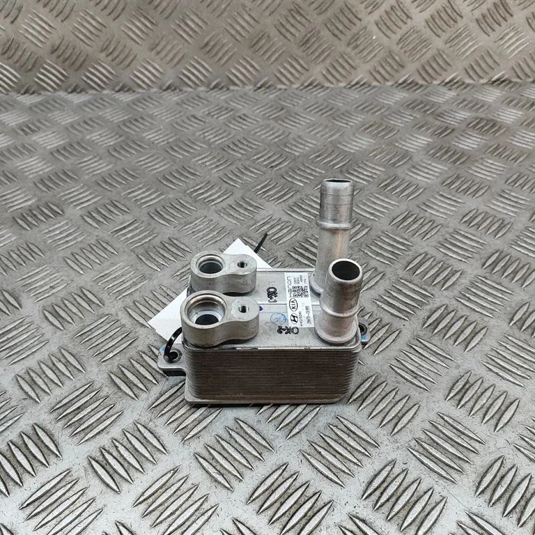 Air conditioning (A/C) air dryer 25670CU000