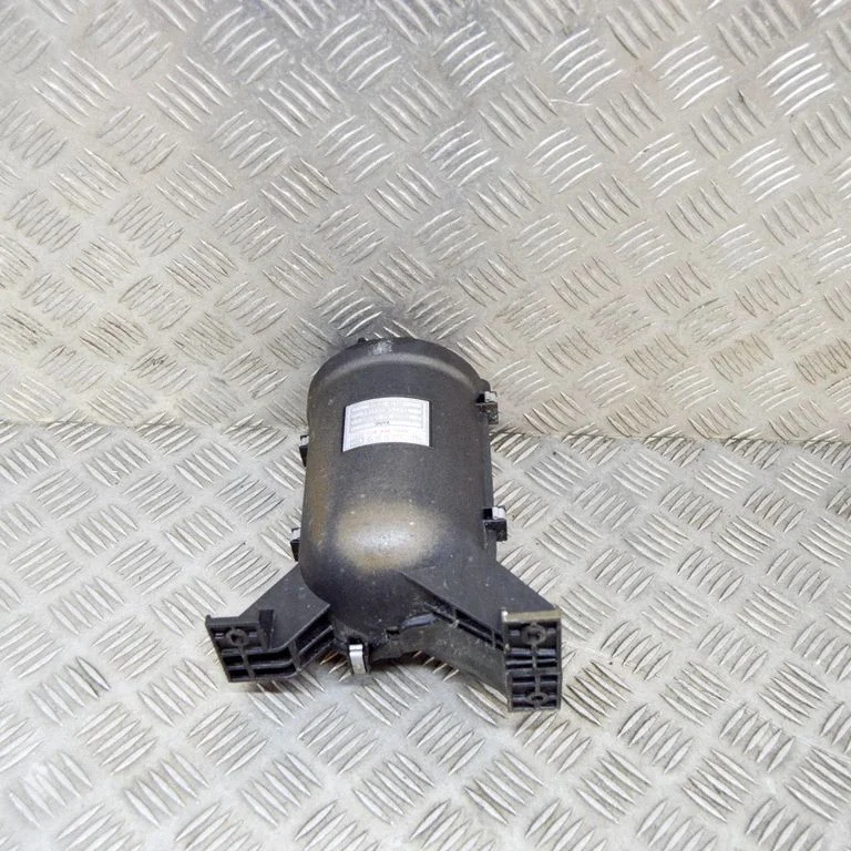 Air conditioning (A/C) air dryer 97805G7500