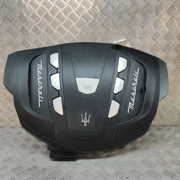 Mootori kate (kaunistus) 670005143 – Maserati Ghibli (2013-)