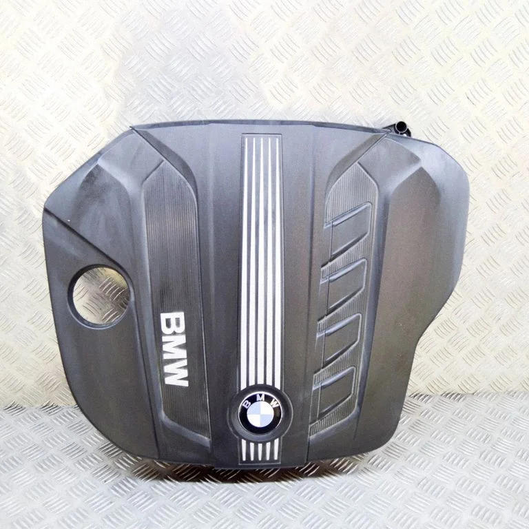 Dzinēja pārsegs (apdare) – BMW X3 F25 (2010-2017)