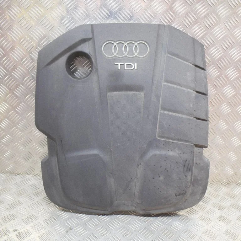 Dzinēja pārsegs (apdare) 04L103925P