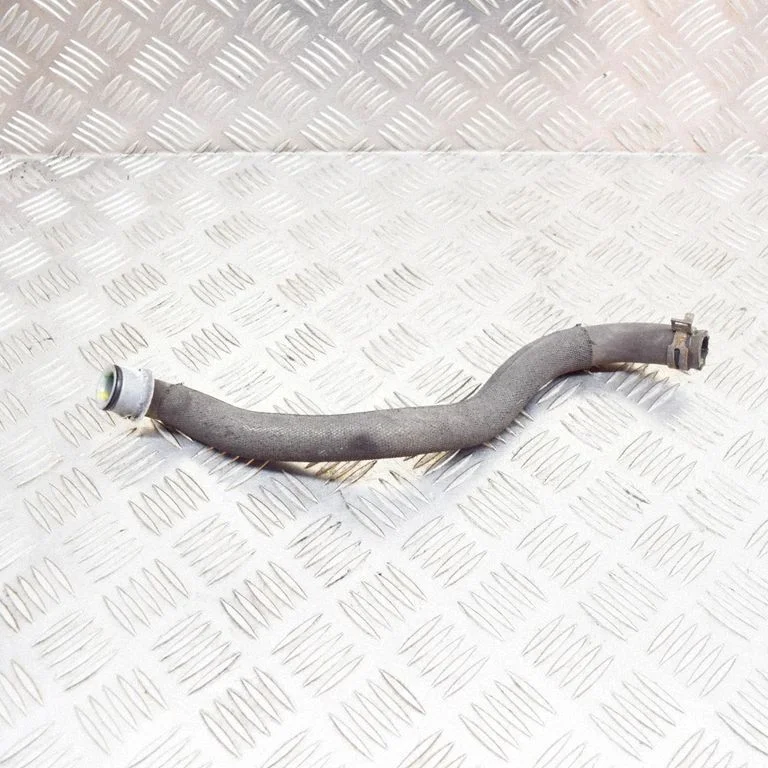 Dzesēšanas caurulīte(-s)/šļūtene(-s) A2125015782