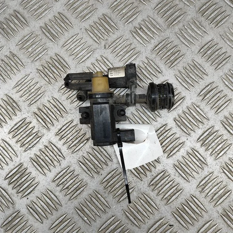 Solenoidklapp 7E0129456R