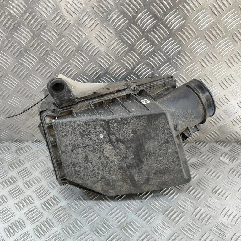 Air filter box – Volvo XC60 (2017-)