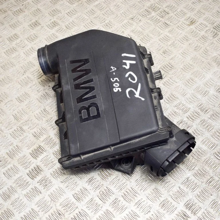 Gaisa filtra korpuss – BMW 5. sērija F10 F11 (2009-2016)