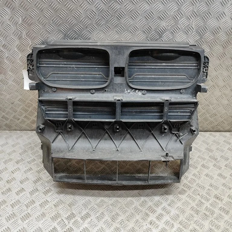 Air intake duct part – BMW X6 E71 (2008-2014)