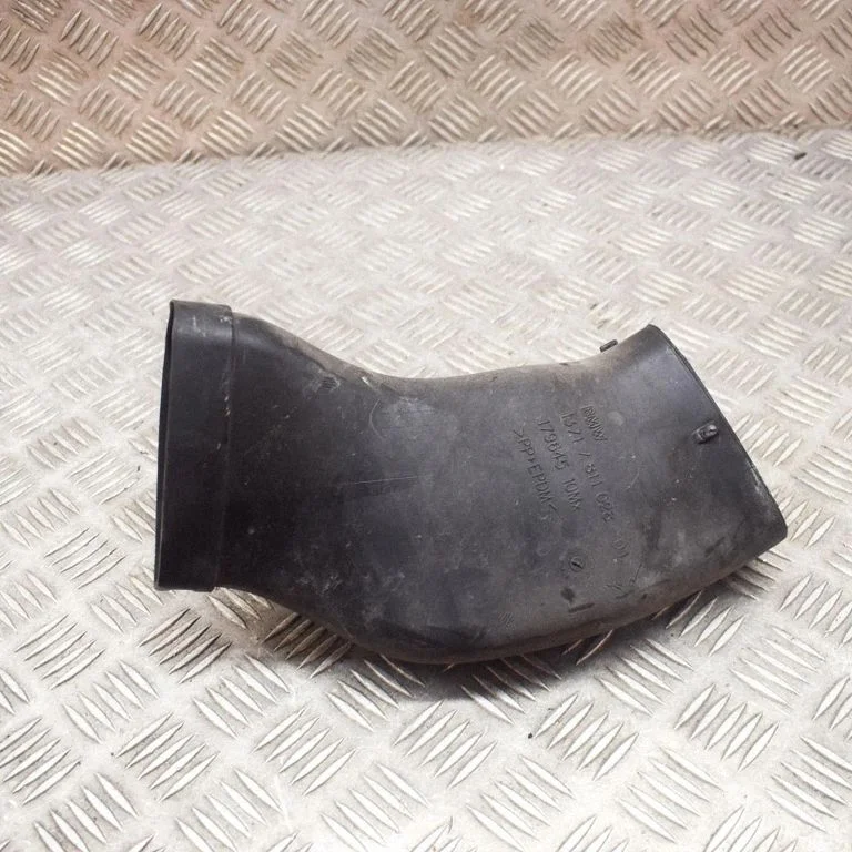 Gaisa ieplūdes kanāla detaļa (-as) 7811028
