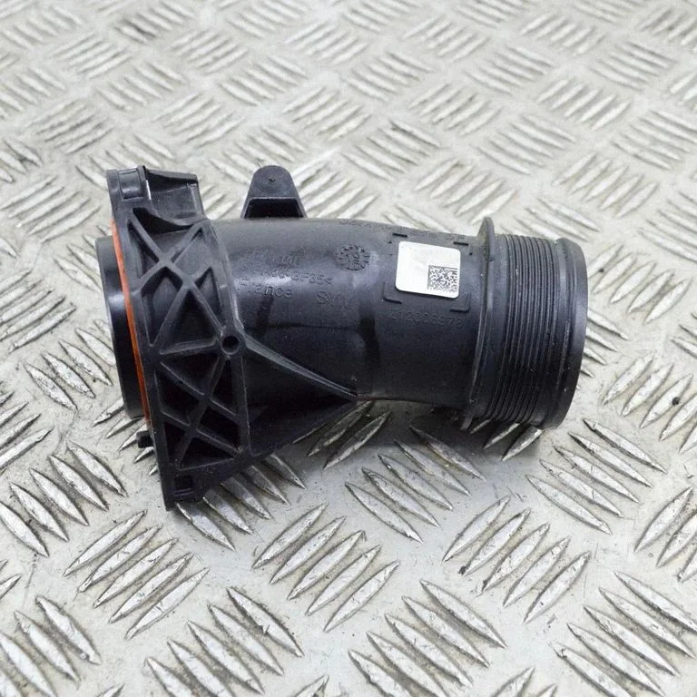 Air intake duct part – Porsche Macan (95B) (2019-)