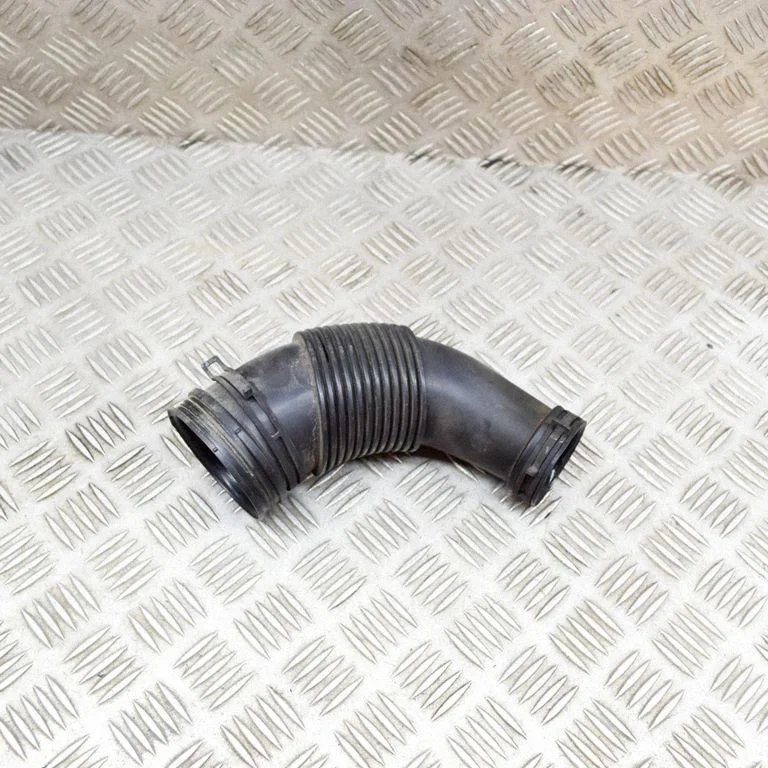Air intake duct part 95B129609