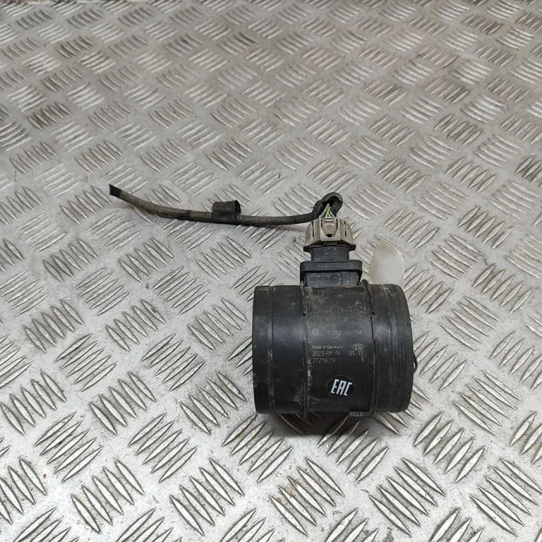 Mass air flow meter 272116119 – Iveco Daily 5th gen (2011-2014)