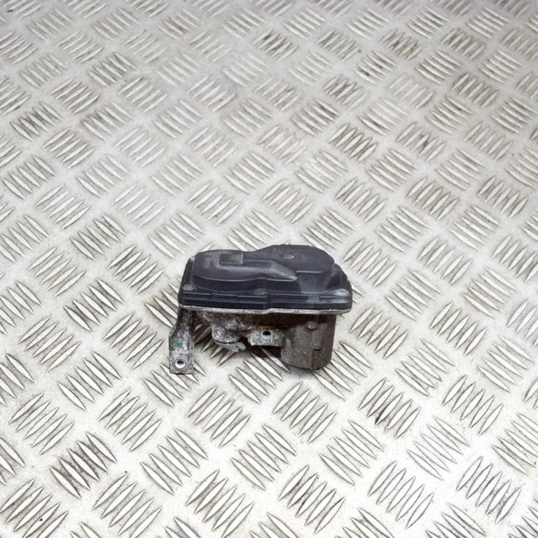 Sklendės valdymo varikliukas