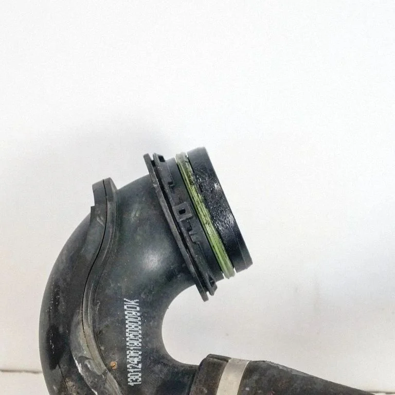 Air intake hose/pipe – Opel Insignia A (2008-2017)