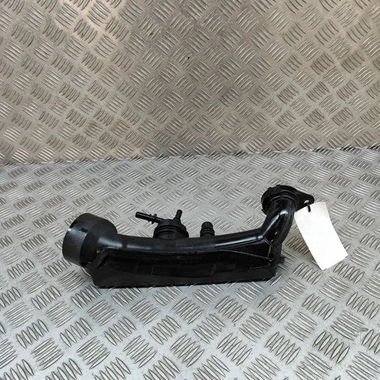 Air intake hose/pipe – Peugeot 2008 II (2019-)