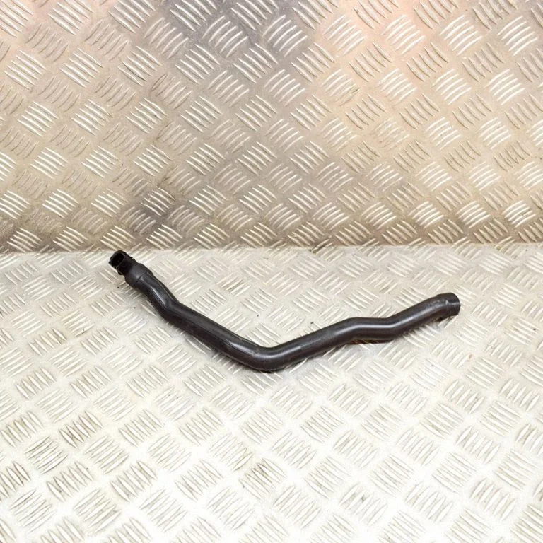 Air intake hose/pipe