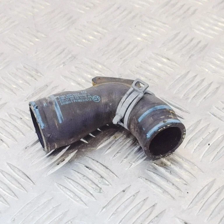 Air intake hose/pipe – Mercedes-Benz E-Class W212 (2009-2016)