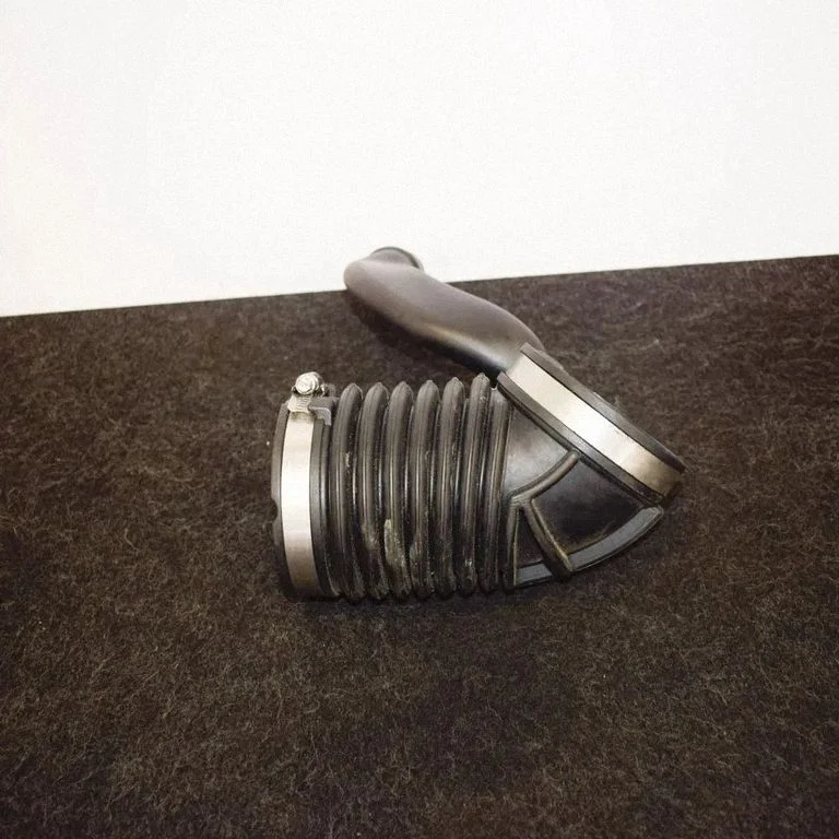 Air intake hose/pipe – BMW 7 Series G11 G12 (2015-2022)